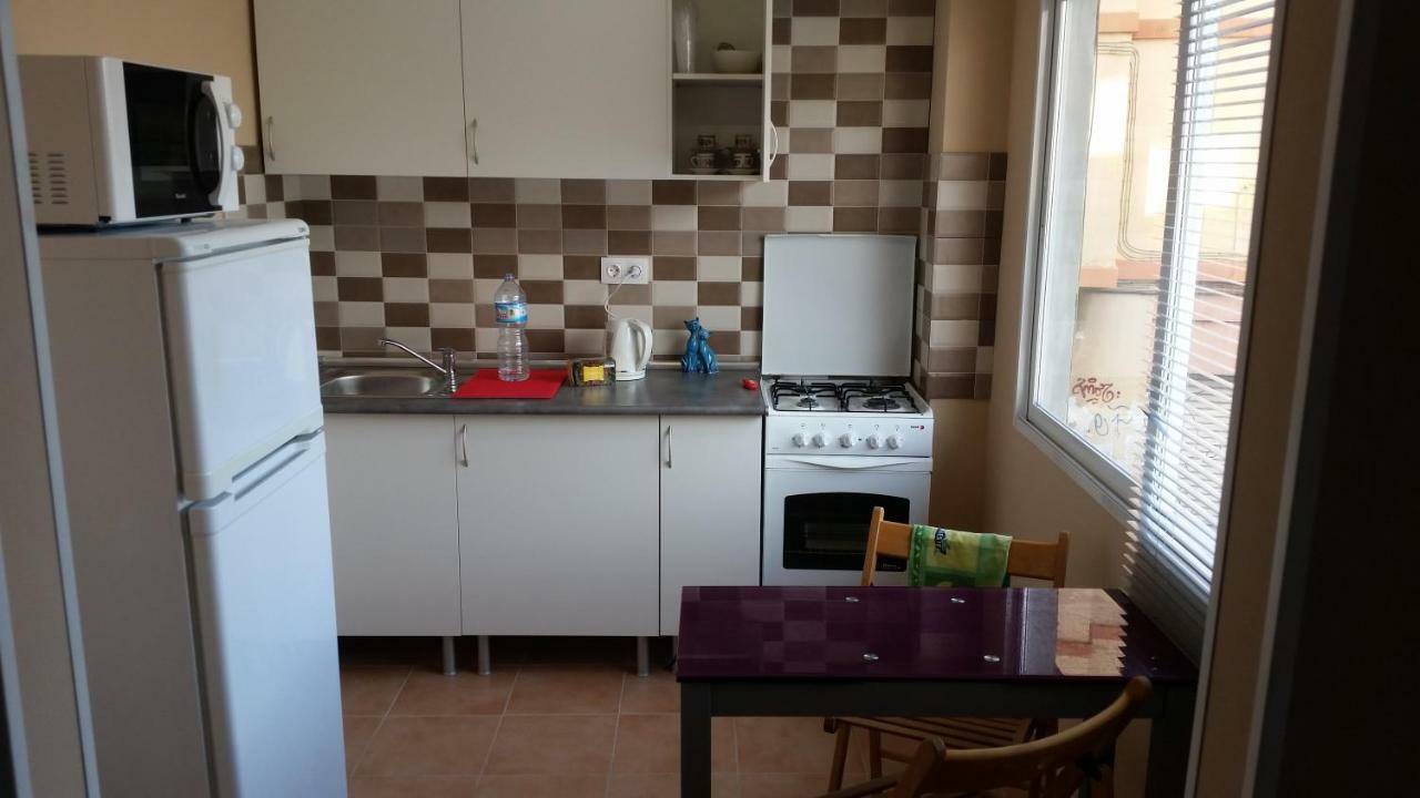 Apartamentos Con Patio Alicante Buitenkant foto