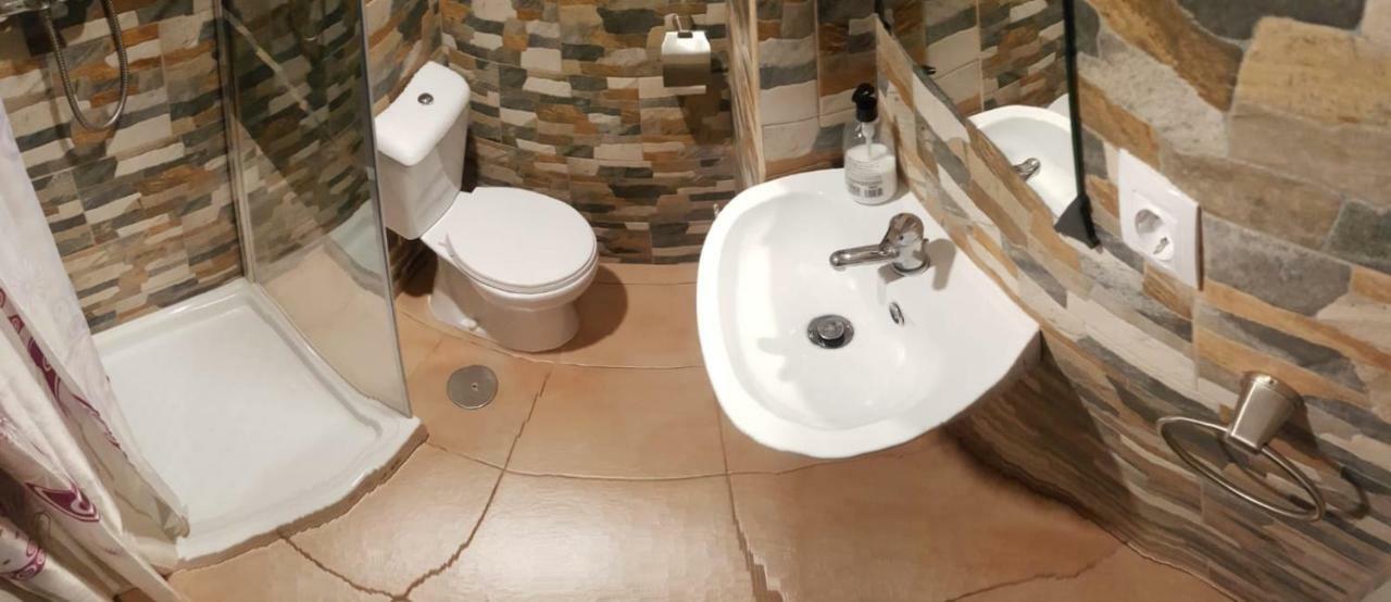 Apartamentos Con Patio Alicante Buitenkant foto