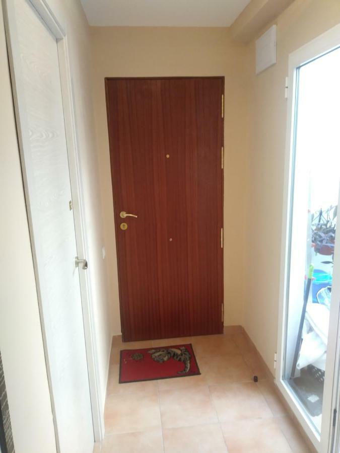 Apartamentos Con Patio Alicante Buitenkant foto